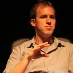 Bret Taylor Ketua OpenAI: Hindari AI di Rapat Dewan, Takut Kualitas Rapat Turun