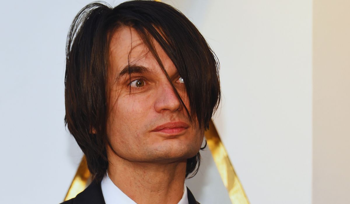 Jonny Greenwood Tuntut Musik Ditarik dari ‘Melania’, Universal Hadapi Masalah Hukum