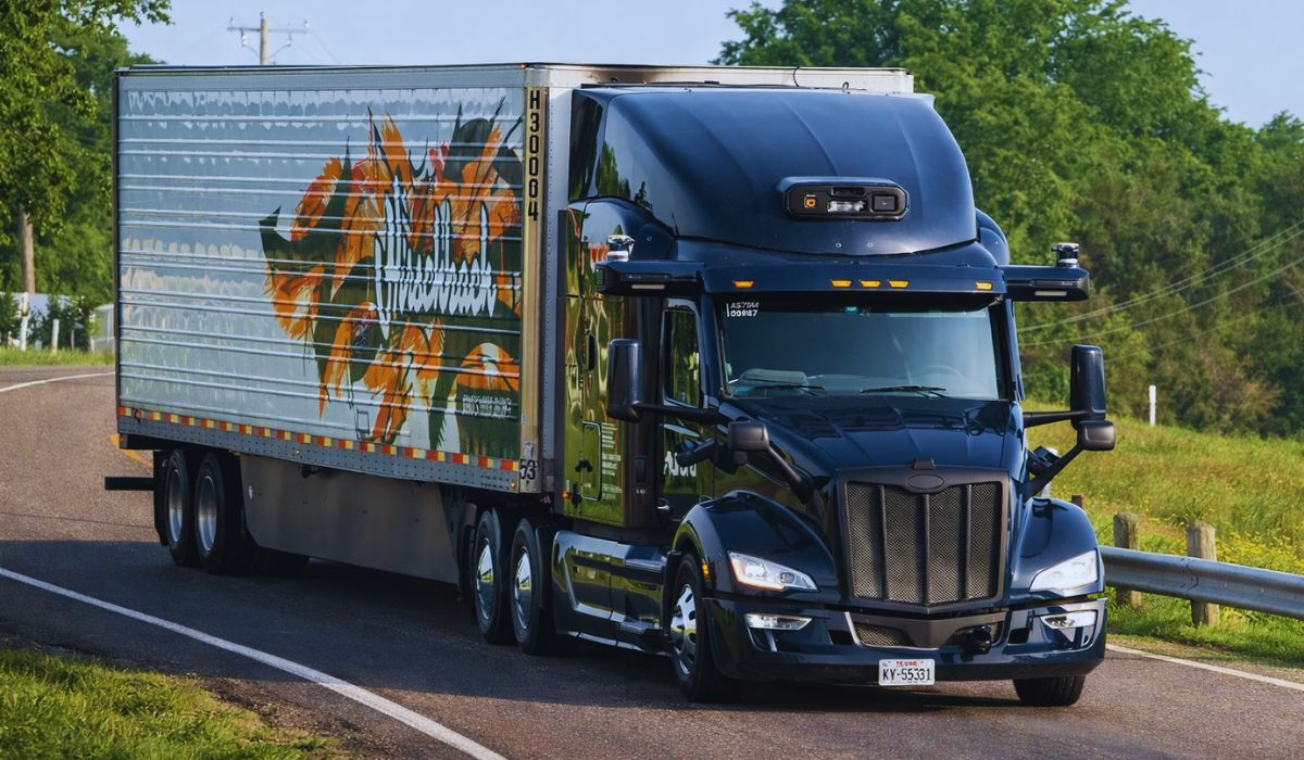 Truk Tanpa Sopir Aurora Pecahkan Rekor Jarak 1.600 Km Tanpa Henti